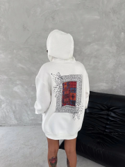 Uzun Kol Kapüşonlu Ön Ve Arka Baskılı SweatShirt - Beyaz